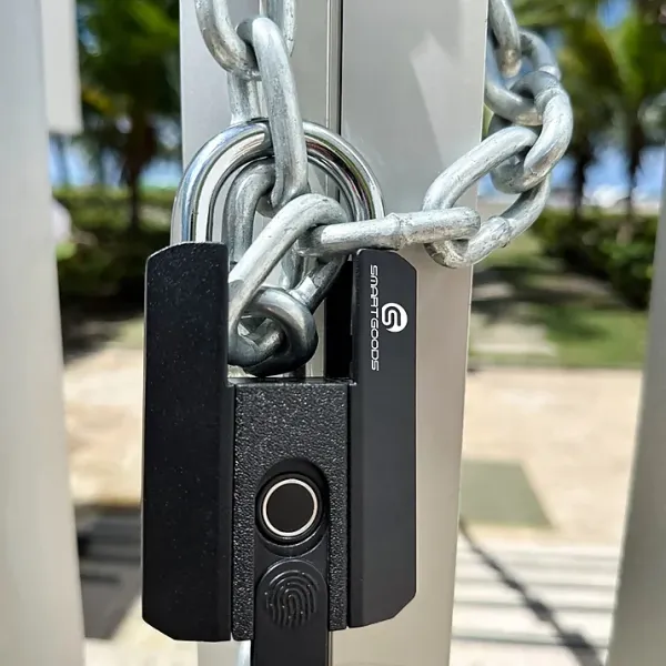 SGSPL-10 Candado digital En cadena reja